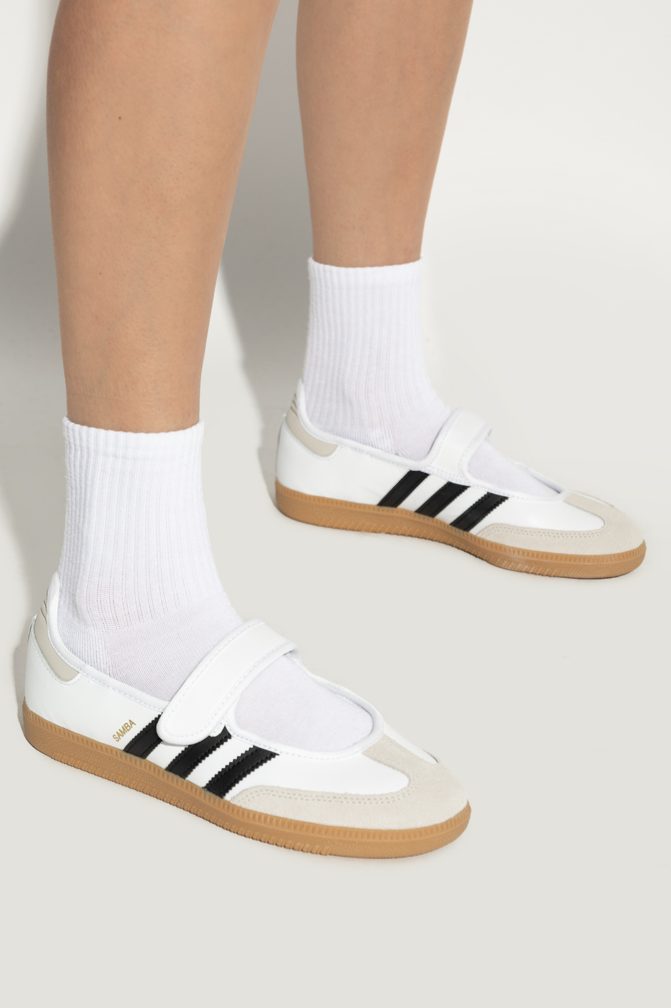 White Sports shoes `SAMBA JANE W` ADIDAS Originals - Vitkac AS
